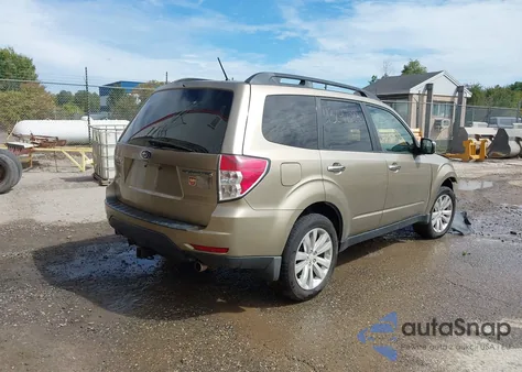 2009 Subaru Forester 2.5X из США, поврежденный, VIN JF2SH63699H725312
